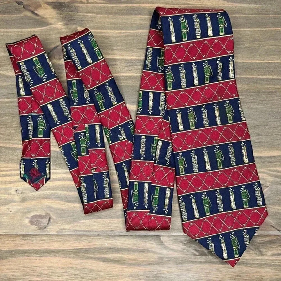 Tommy Hilfiger Vintage Golf Clubs Classic Tie - 100% Italian Silk - Navy & Red - Picture 1 of 6